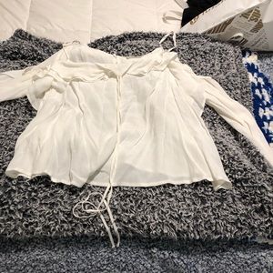 WHITE BLOUSE OFF THE SHOULDER WITH STRAPS